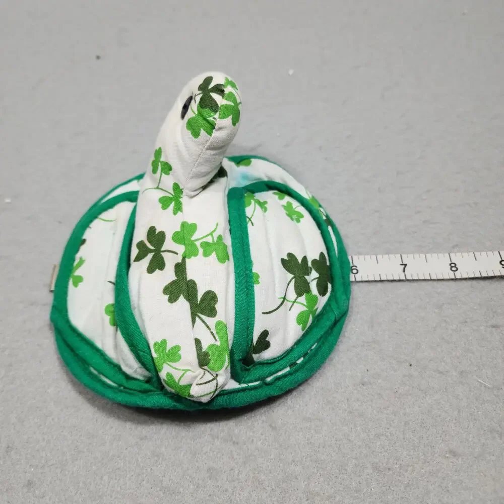 Shamrock Chicken Hen Hot Pot Finger Tip Mitten Saint Patrick's Handmade Vintage